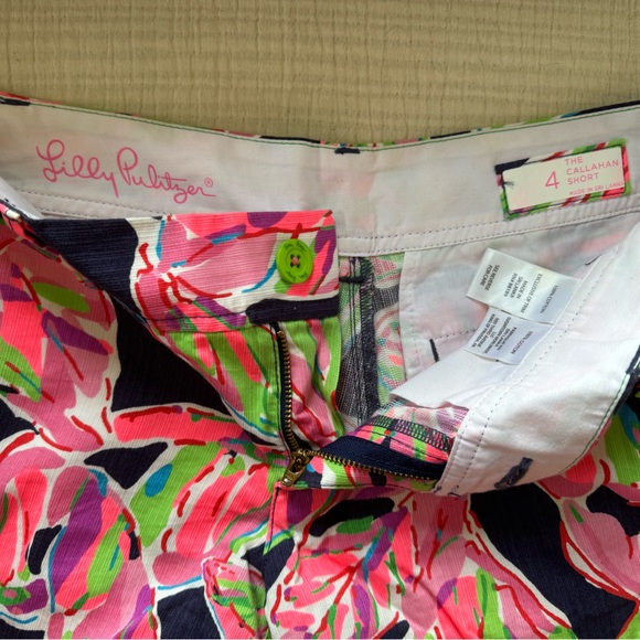 Lilly Pulitzer Callahan Shorts - Picture 3 of 3